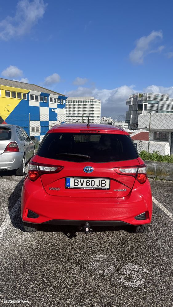 Toyota Yaris 1.5 HSD Comfort +P.Style+Navi - 2