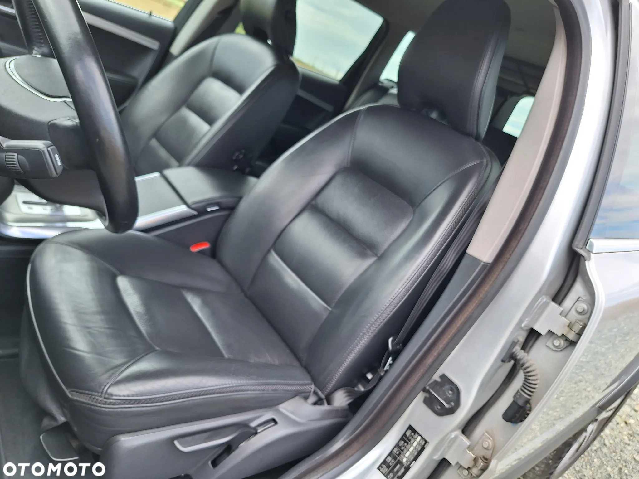 Volvo XC 70 D5 AWD Geartronic Momentum - 15
