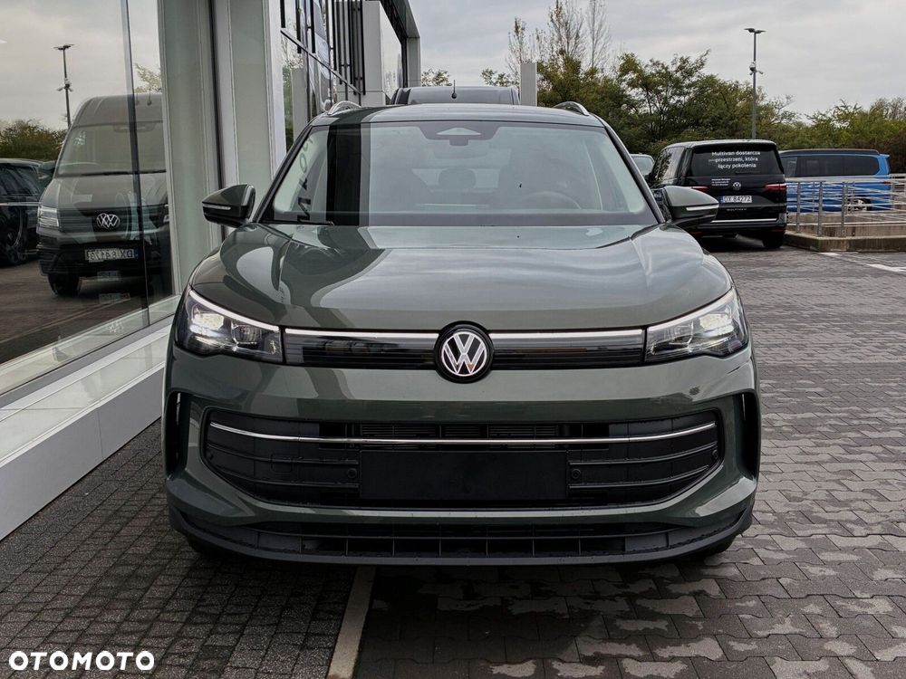 Volkswagen Tiguan - 2