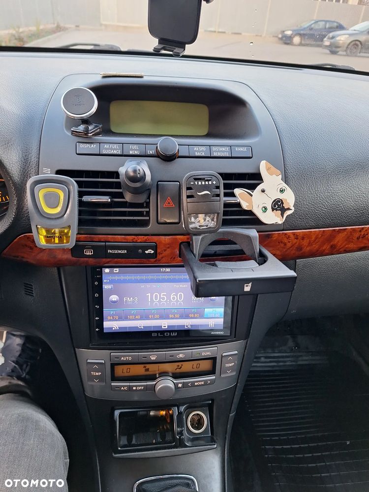 Toyota Avensis 1.8 VVT-i Sol - 13