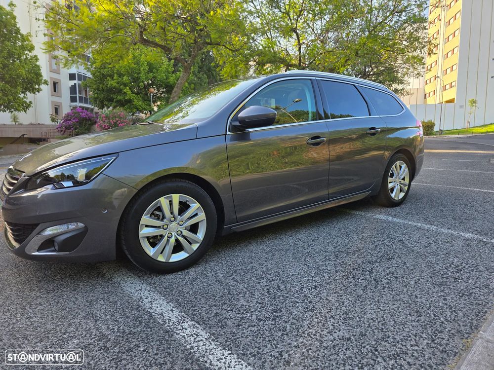 Peugeot 308 SW BlueHDi 120 EAT6 Stop & Start Business-Line — fotografia 3