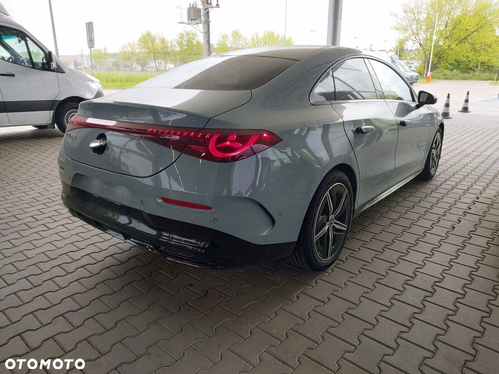 Mercedes-Benz CLA - 7