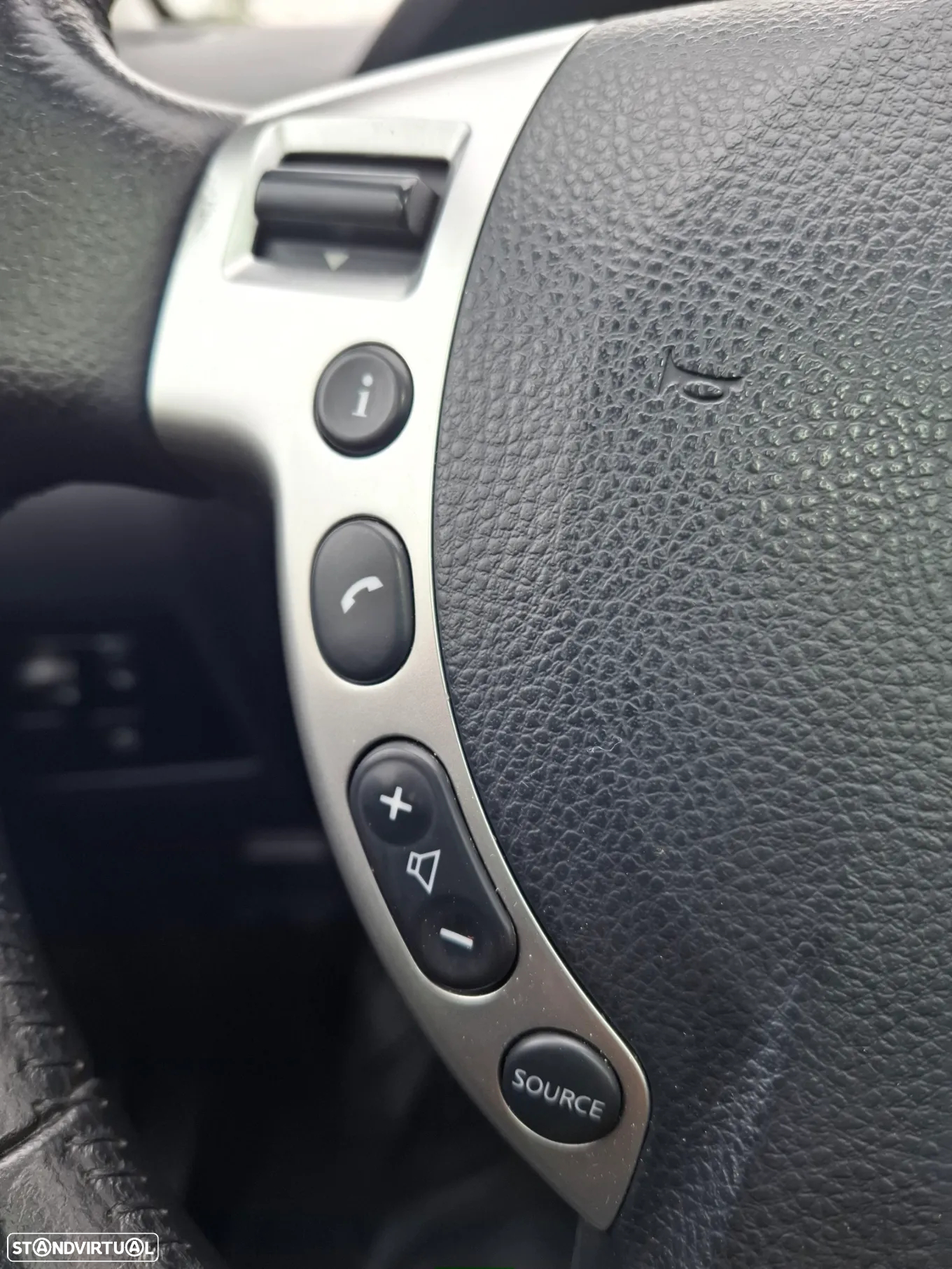 Nissan Qashqai 1.6 dCi Tekna Premium - 9