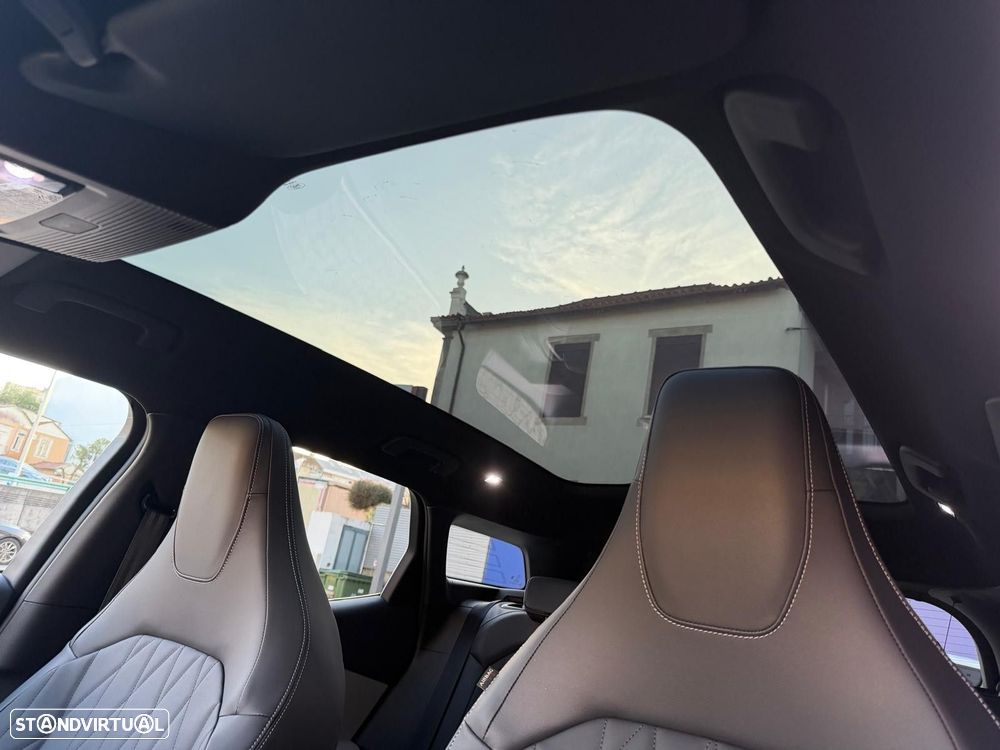 Ford Explorer 77 kWh Premium - 10