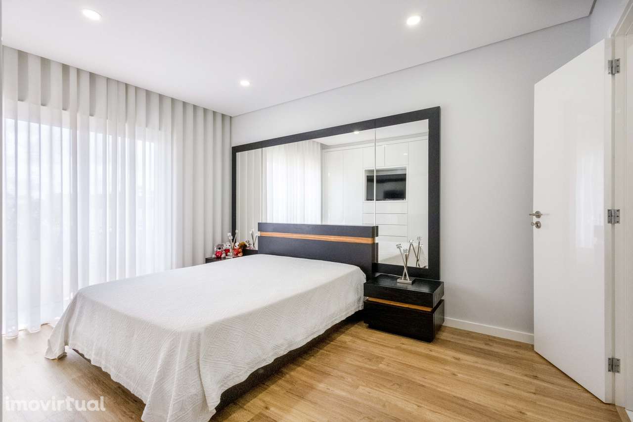 Andar Moradia T3 Renovado - Grande imagem: 3/13