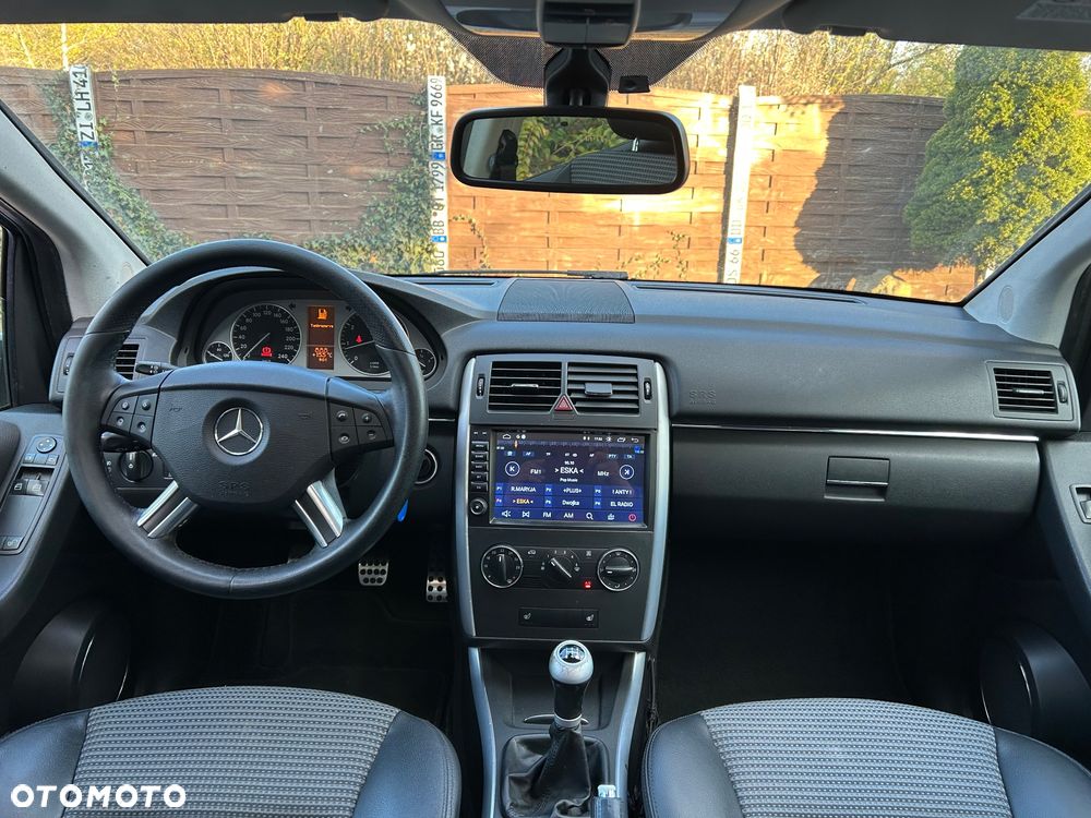 Mercedes-Benz Klasa B - 38