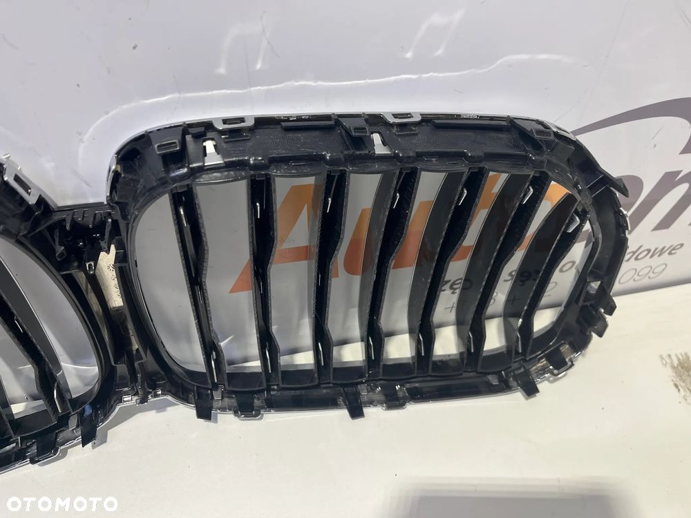 BMW X5 G05 GRILL ATRAPA NERKI WERSJA POD KAMERĘ 20240006541/411  ORYGINAŁ - 9