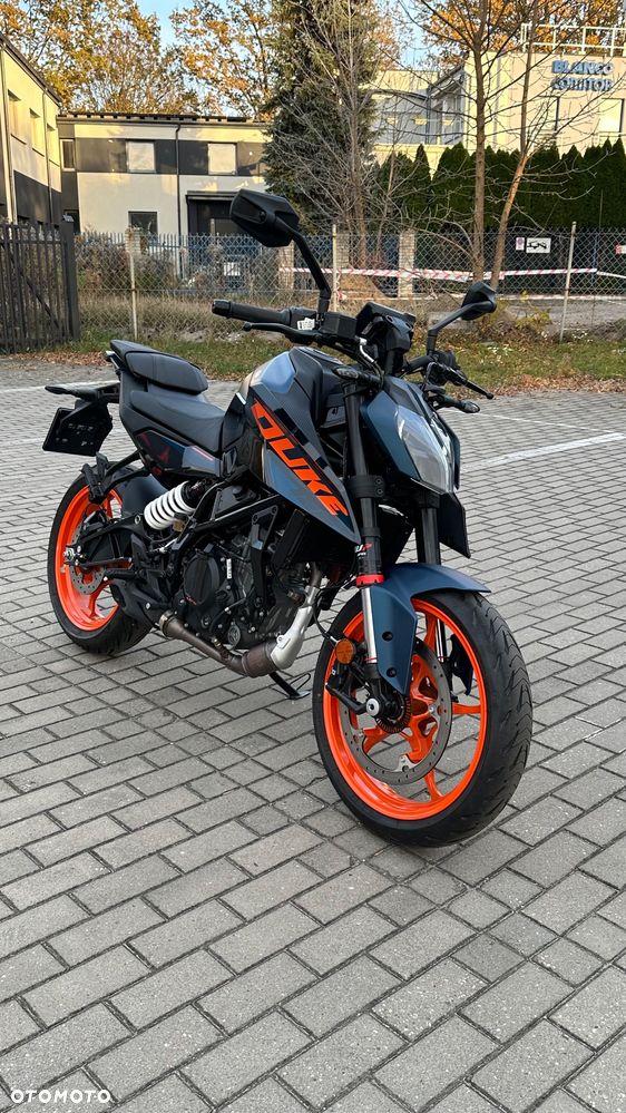 KTM Duke 125 - 1