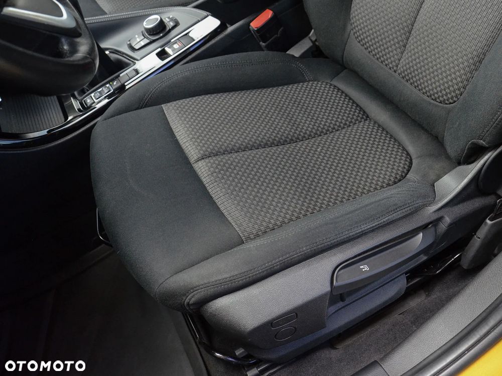BMW X2 sDrive18i GPF Advantage - 23