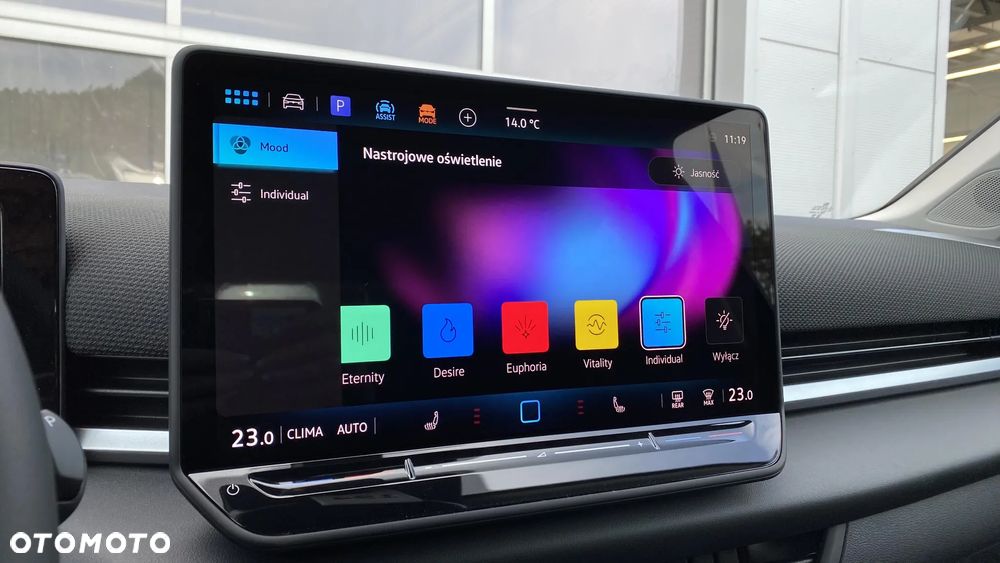 Volkswagen T-Roc 1.5 TSI Style DSG - 18