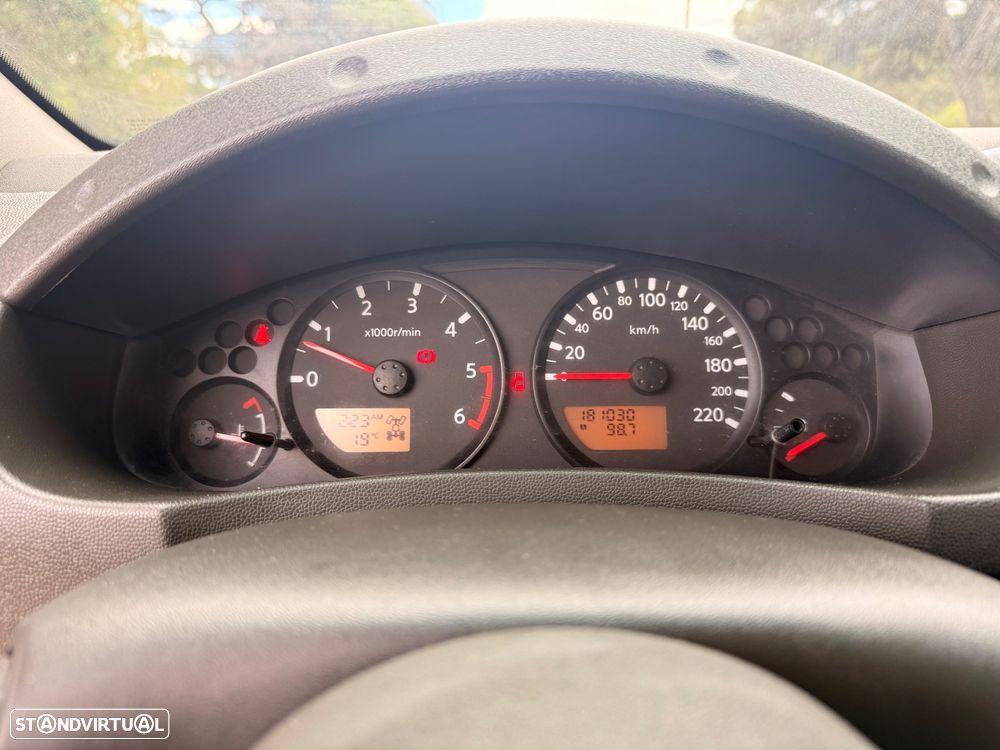 Nissan Pick Up 2.5 TD CD Navara Sport - 12