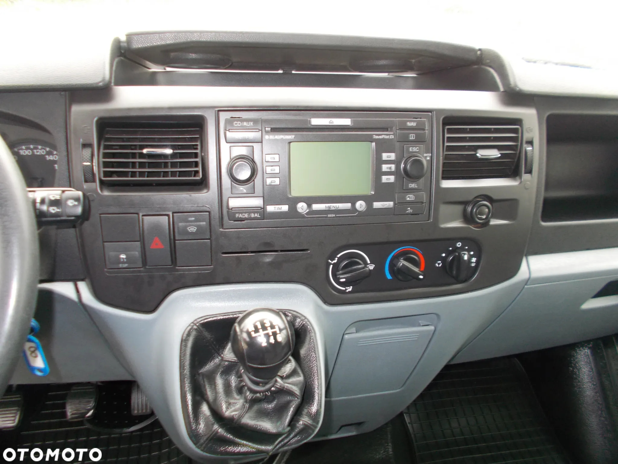 Ford Transit - 10