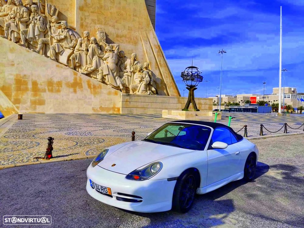 Porsche 911 Série F - 1