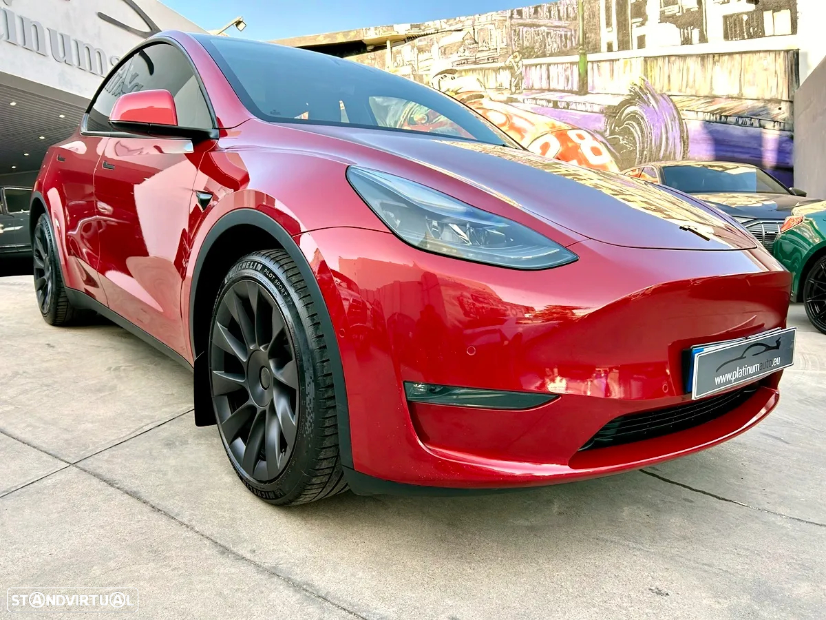 Tesla Model Y Long Range Dual Motor AWD - 37