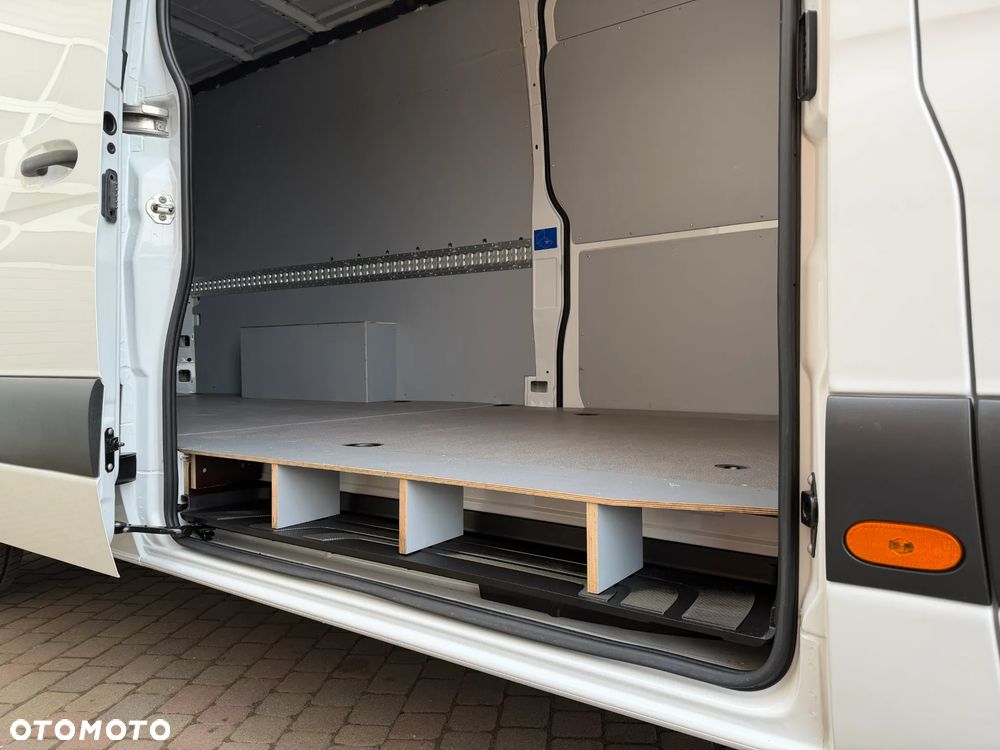 Mercedes-Benz Sprinter L3H2 Winda - 21