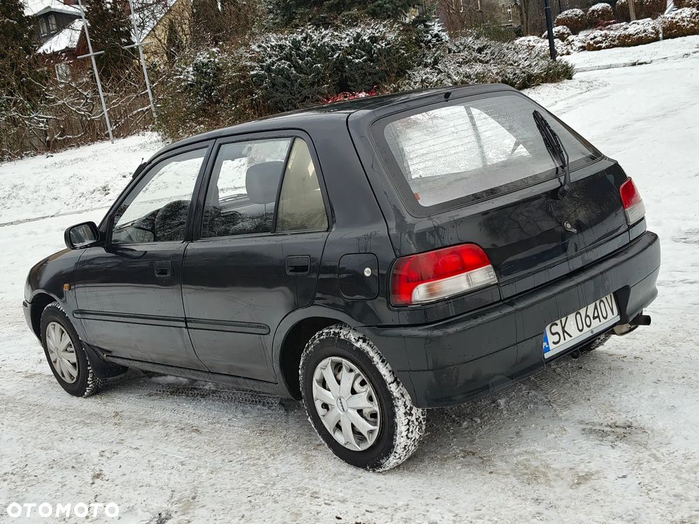 Daihatsu Charade - 14