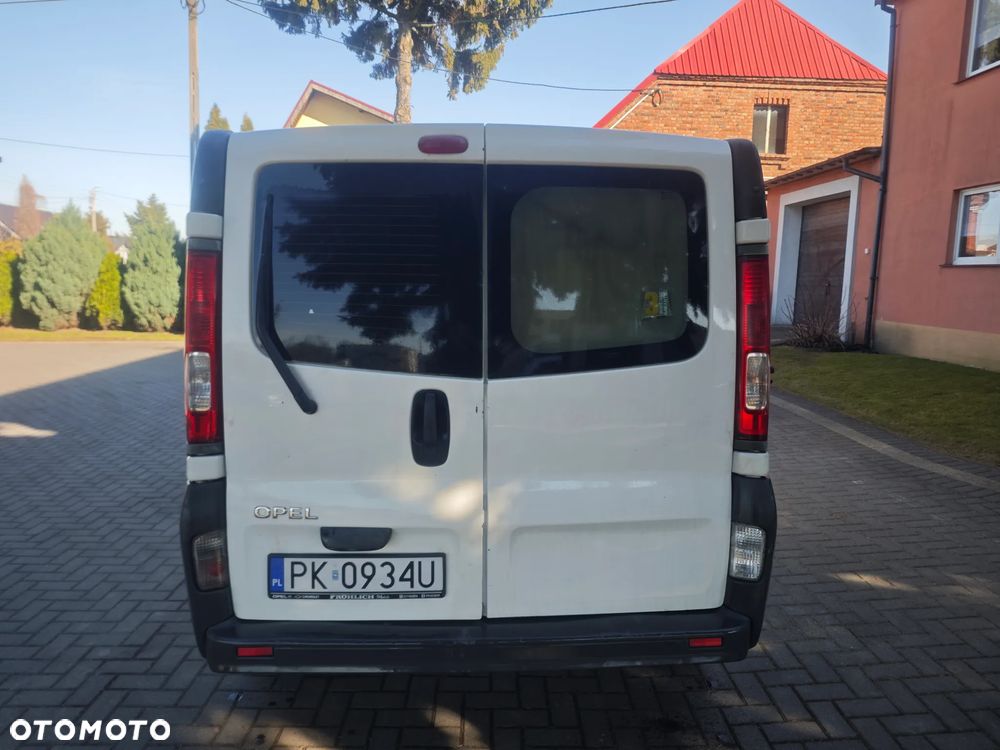 Opel Vivaro - 3