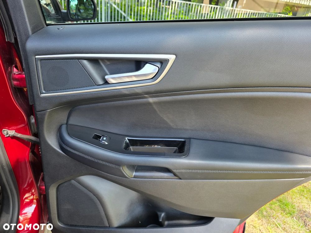 Ford Edge - 33