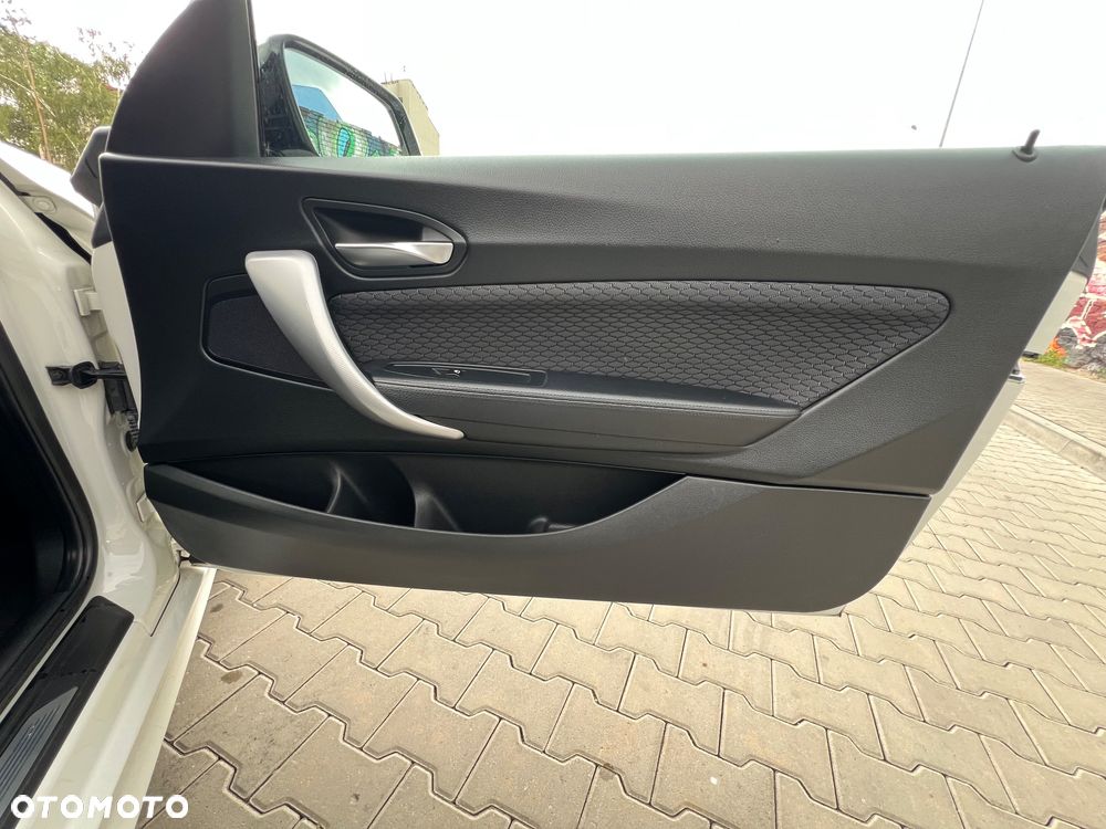 BMW Seria 1 116i - 15