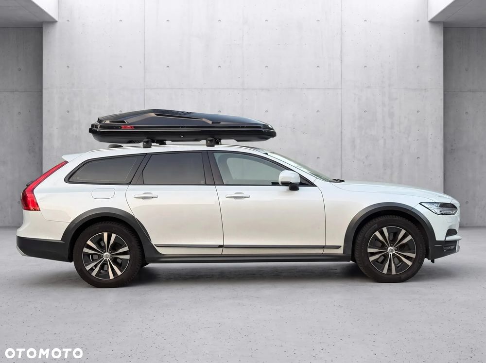 Volvo V90 D4 AWD Geartronic Momentum Pro - 6
