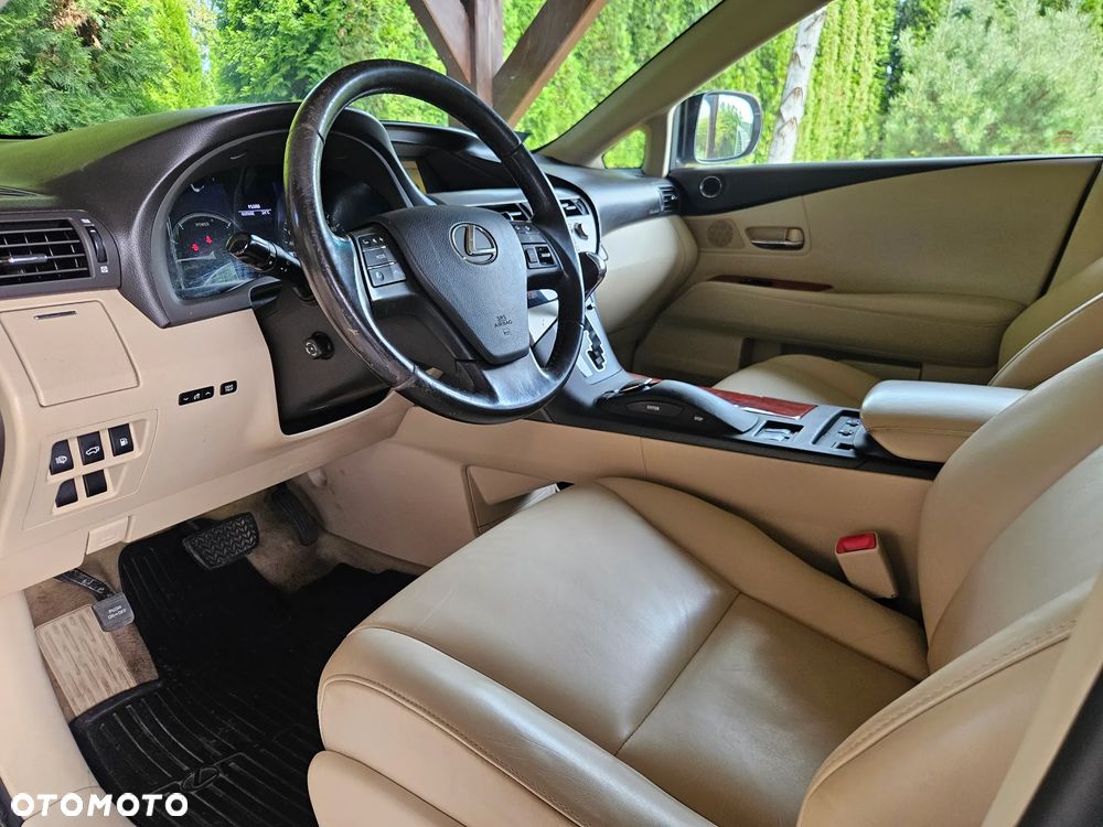 Lexus RX - 18