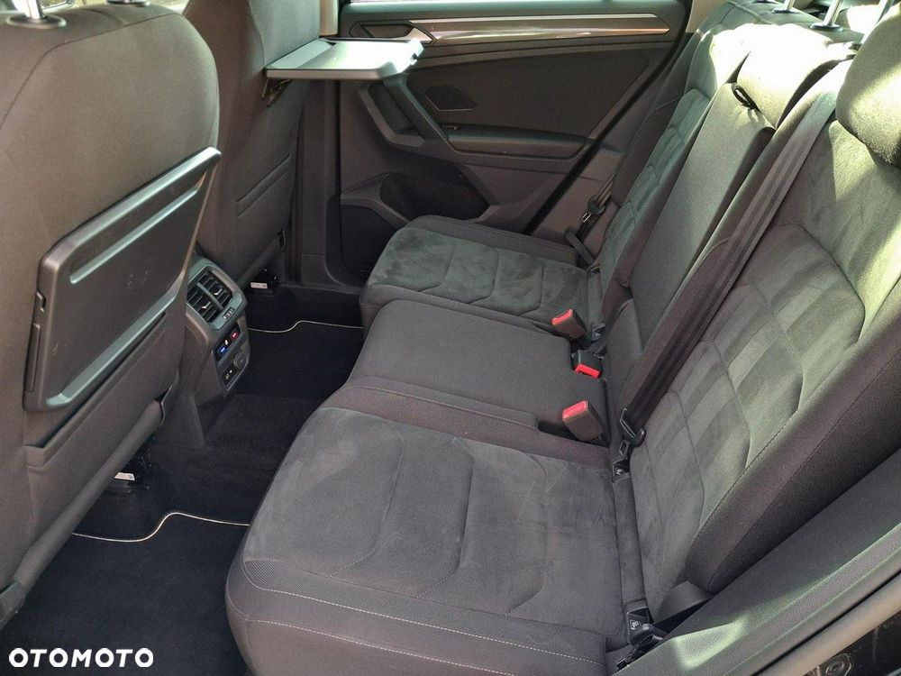 Volkswagen Tiguan - 11
