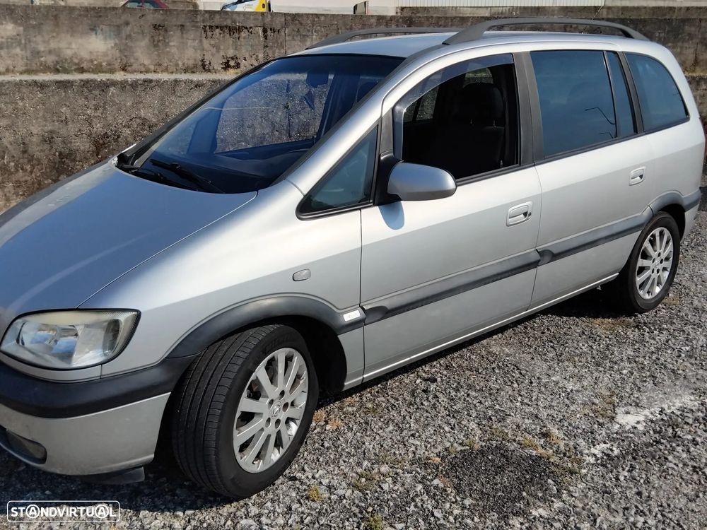 Opel Zafira 2.2 DTI - 4