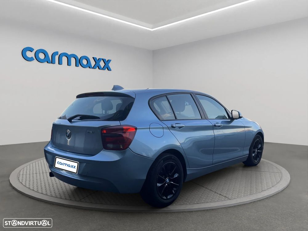 BMW 116 i Aut. Urban Line - 6