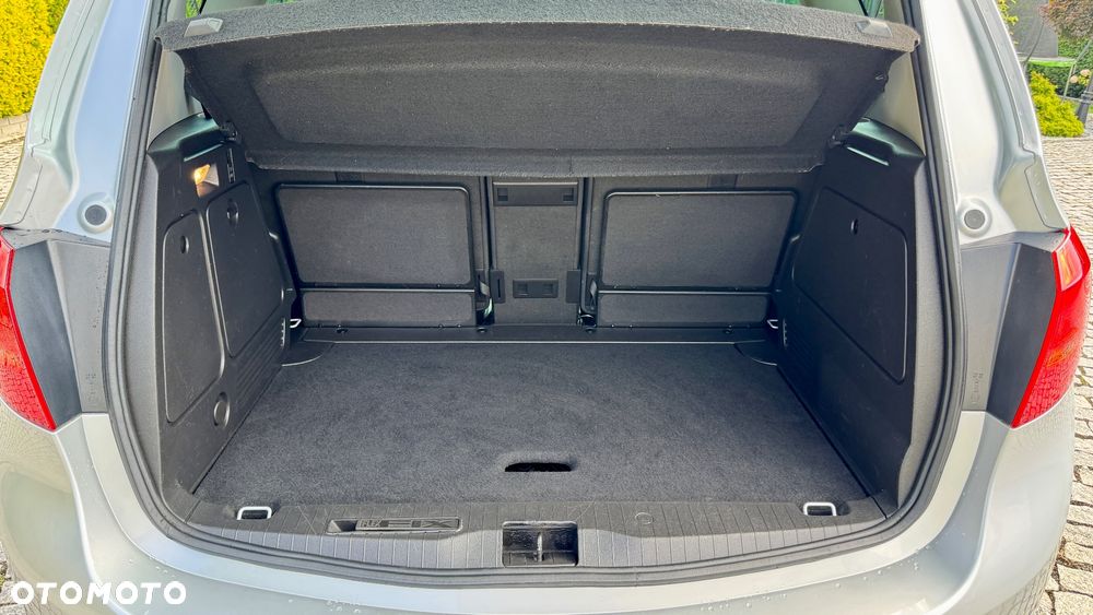 Opel Meriva 1.4 T Enjoy - 32