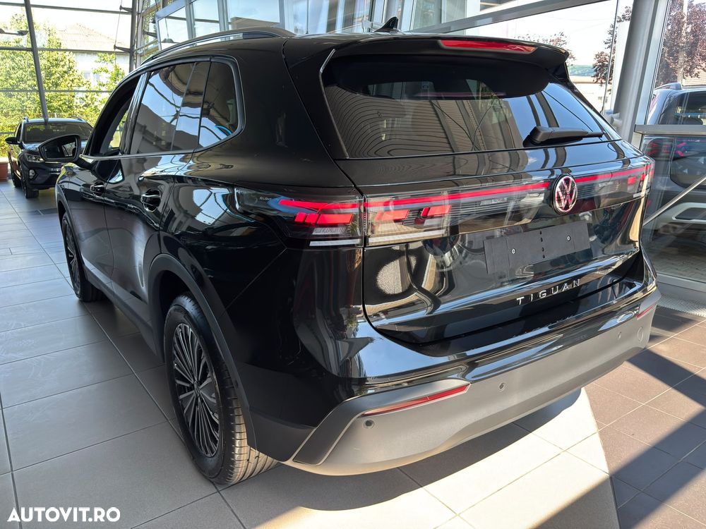 Volkswagen Tiguan - 3