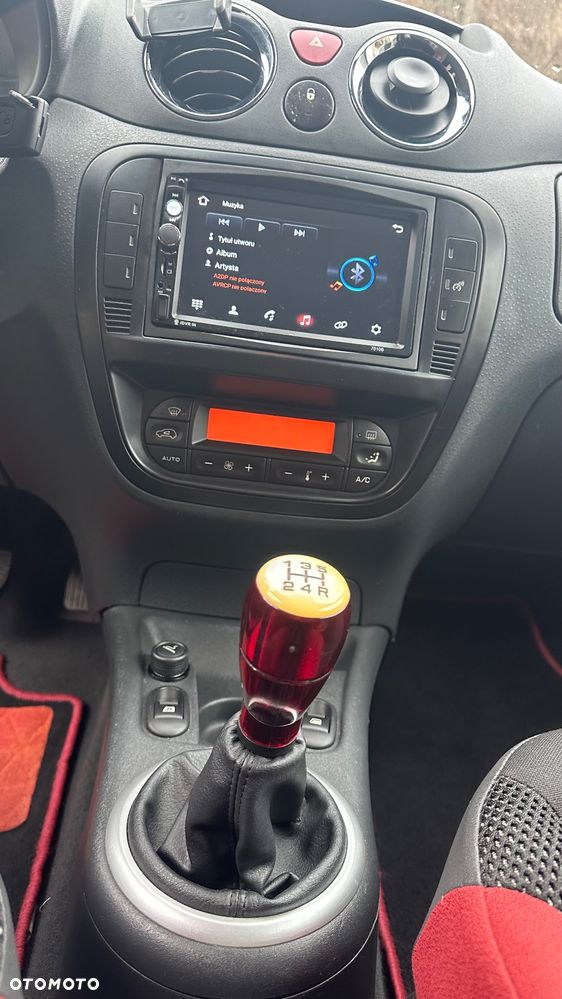 Citroën C2 1.4 VTR - 13