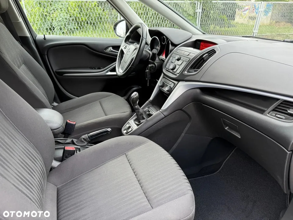 Opel Zafira Tourer 1.4 Turbo ecoFLEX Start/Stop Business Innovation - 29