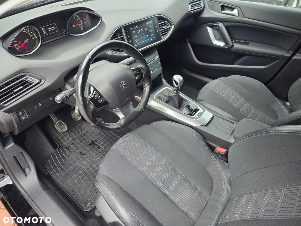Peugeot 308 1.2 PureTech GPF Active Pack S&S - 11
