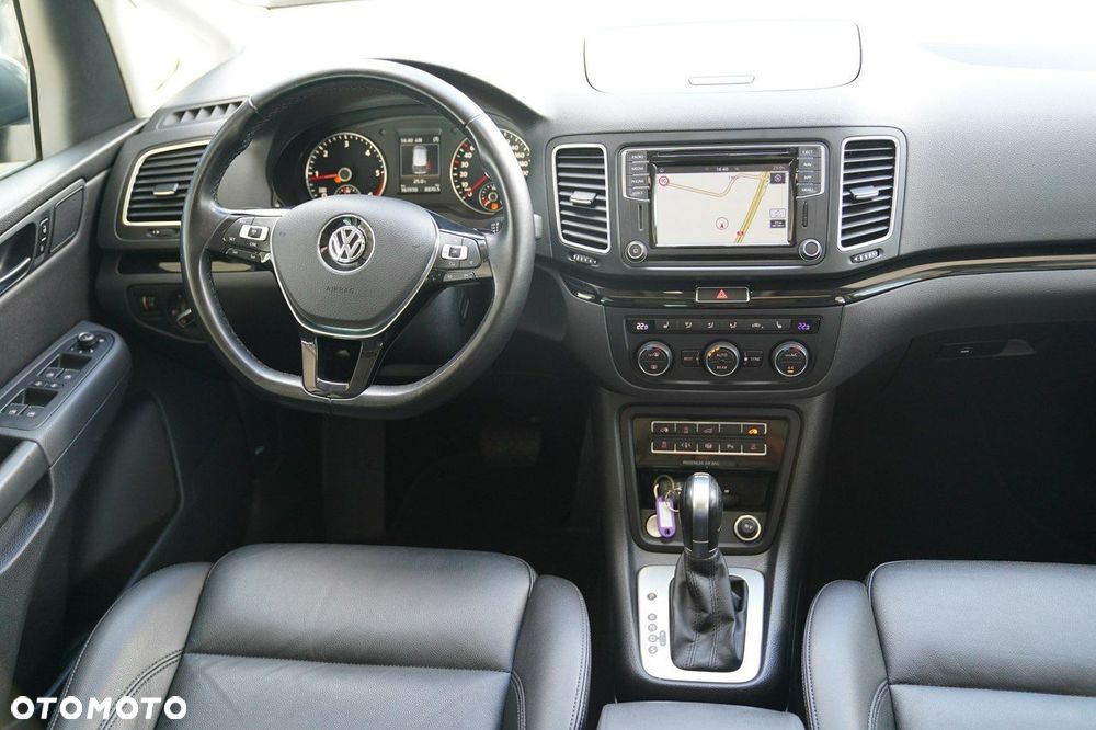 Volkswagen Sharan - 34