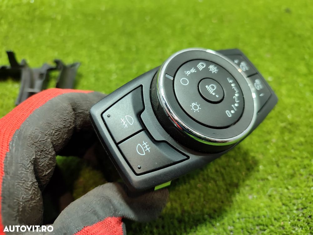 BLOC CONTROL LUMINI + ORNAMENT FORD FOCUS 1.6 DIESEL 2012 COD OEM 10097646 / BM5T-13A024-CD / 2011-2015 - 5