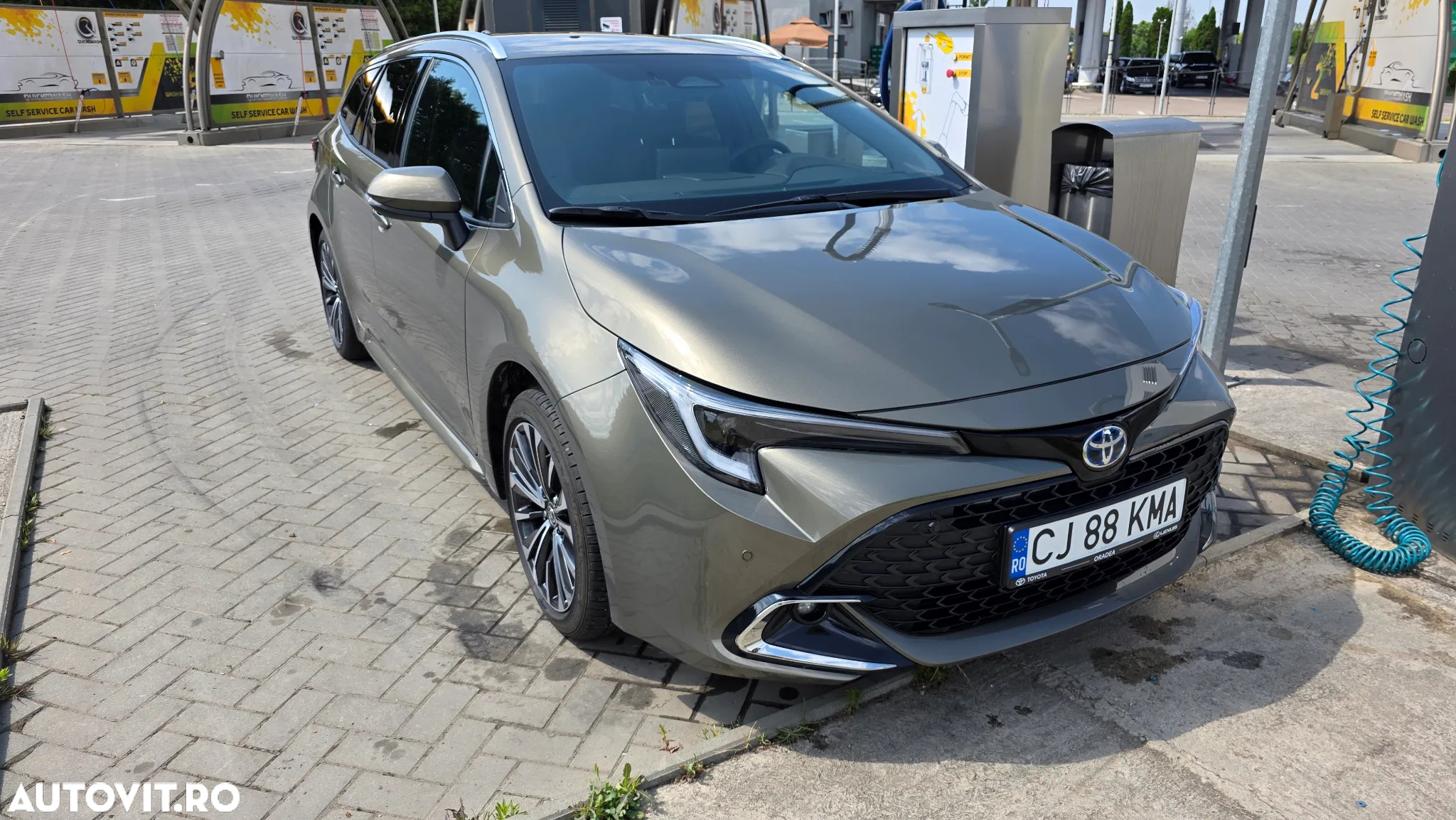 Toyota Corolla 1.8 HSD Dynamic - 13