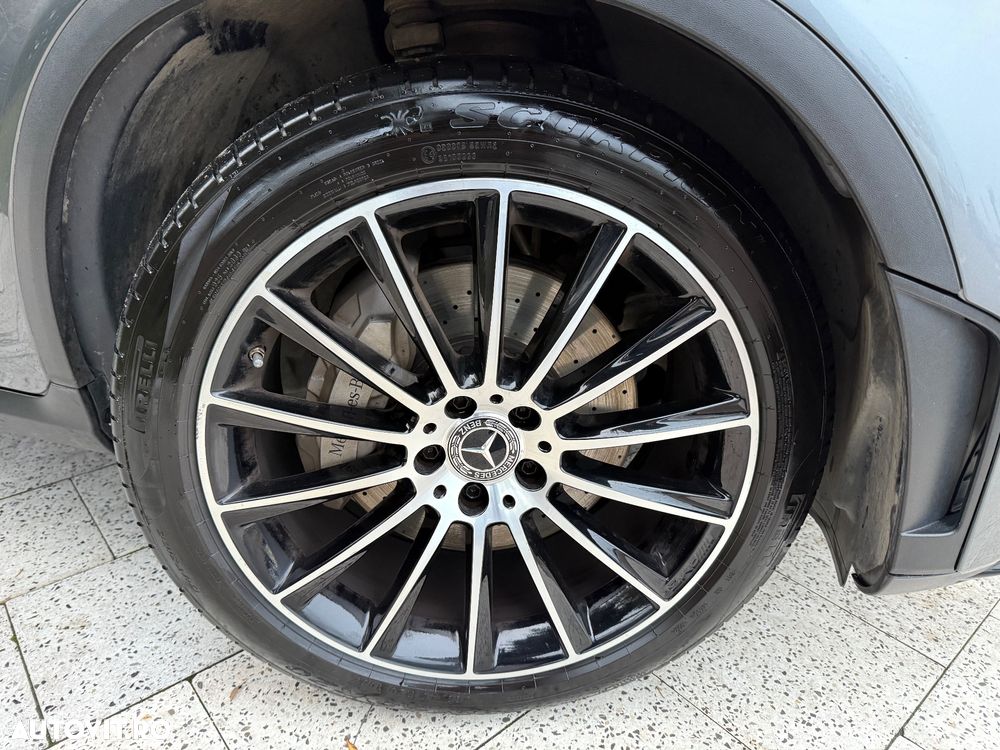 Mercedes-Benz GLC 300 d 4Matic 9G-TRONIC AMG Line - 30