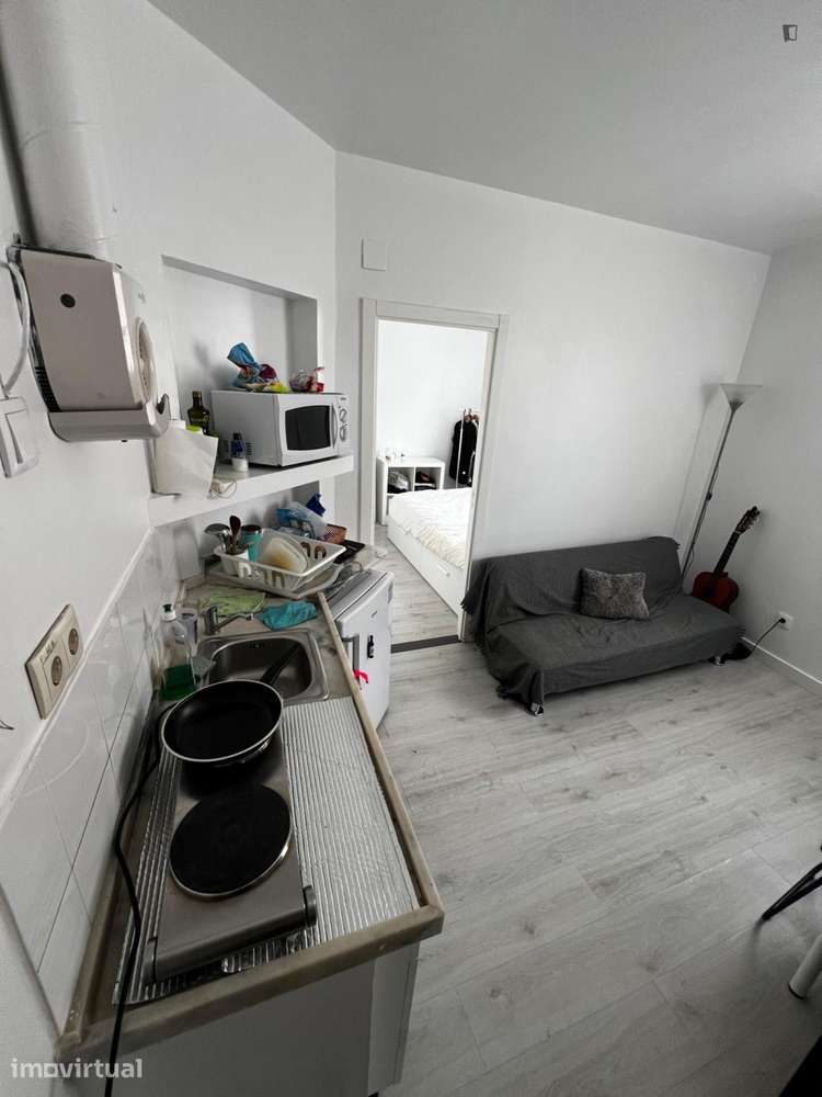 Estúdio - localizado em Xabregas Lisbon - Grande imagem: 2/4