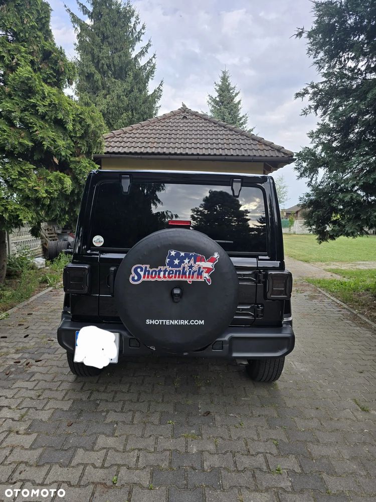 Jeep Wrangler - 4