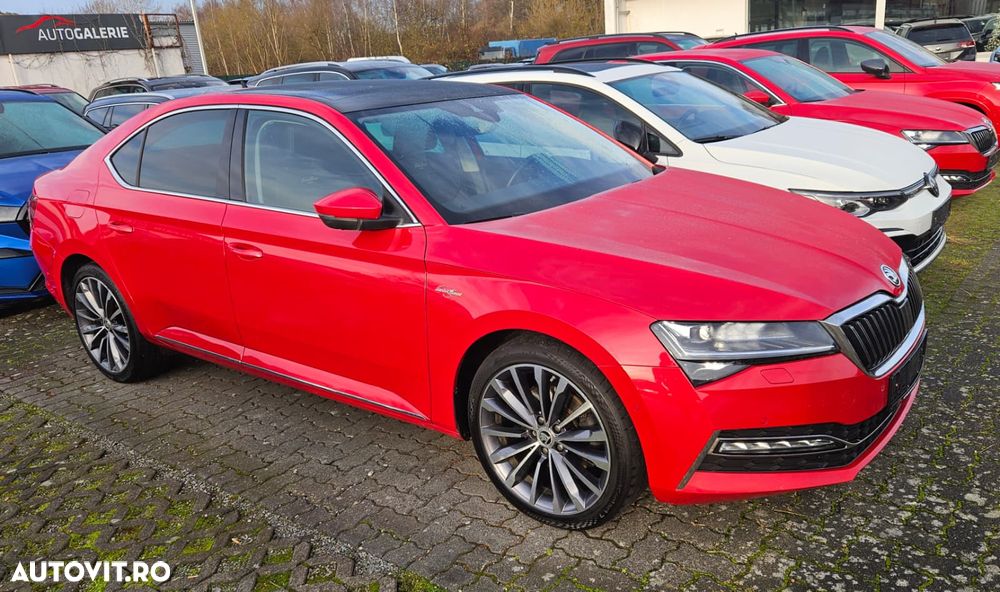 Skoda Superb 2.0 TDI 4X4 DSG L&K - 32