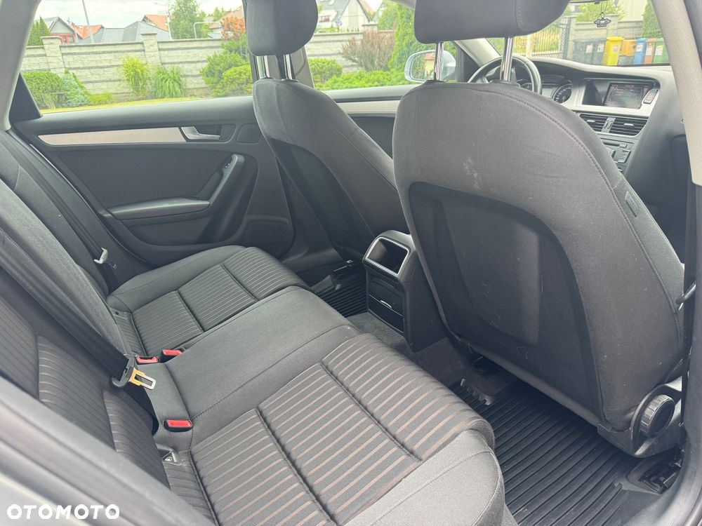 Audi A4 Avant 2.0 TDI DPF Attraction - 12