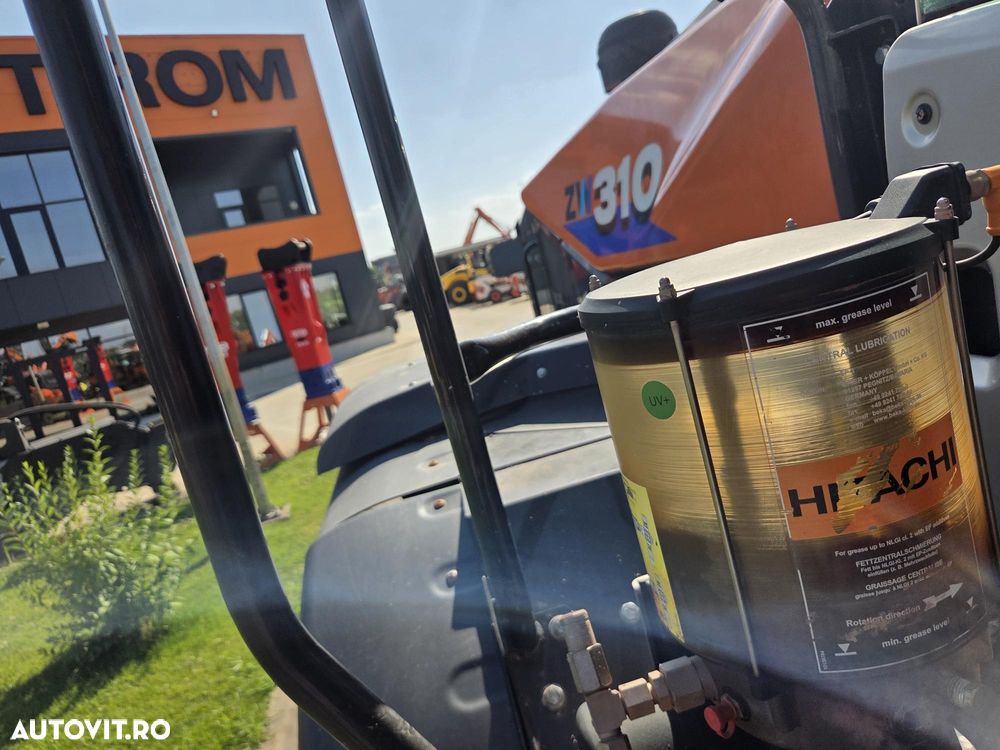Hitachi ZW310-6, 2019, 7.734h, cupa 5mc, 28 tone, Gresare automata, Cantar, Anvelope Goodyear L5 70% ok, camera spate, consum 17,6l/h, descarca la 4,4m, motor 285CP, VIRARE JOYSTICK, revizii ok, STARE FOARTE BUNA, posibilitate leasing-PROMOTIE 98.750 eur+Tva - 21