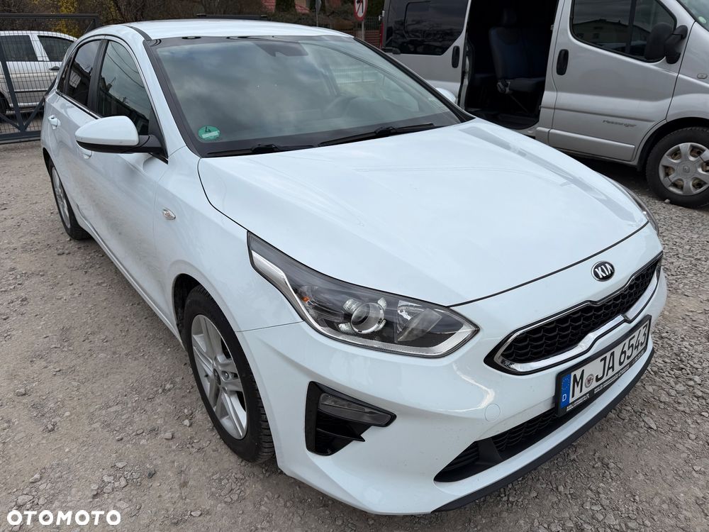 Kia Ceed 1.4 T-GDI OPF Vision - 10