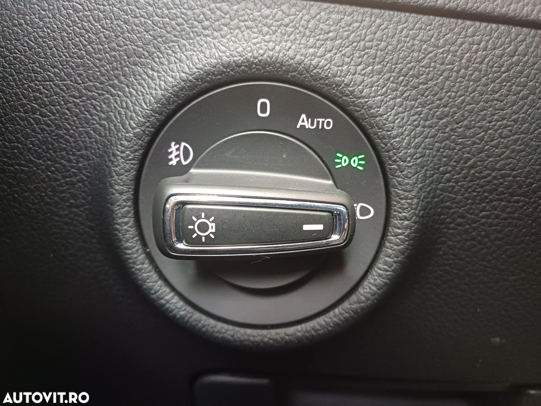Skoda Superb Combi 2.0 TDI 4X4 DSG Laurin & Klement - 10