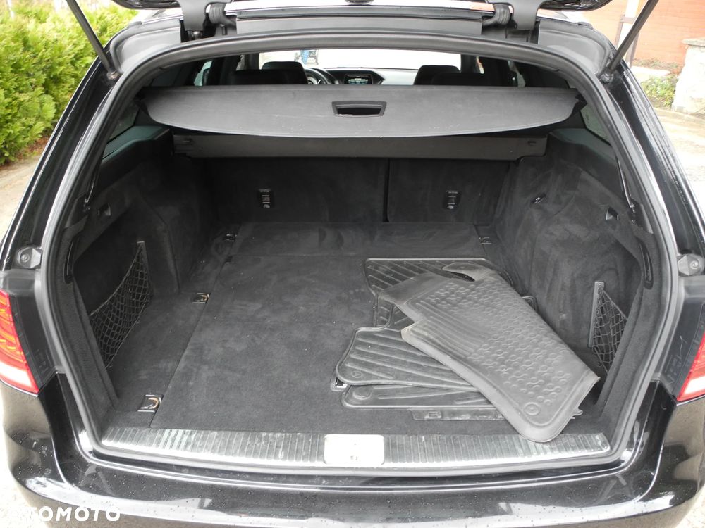 Mercedes-Benz Klasa E - 19