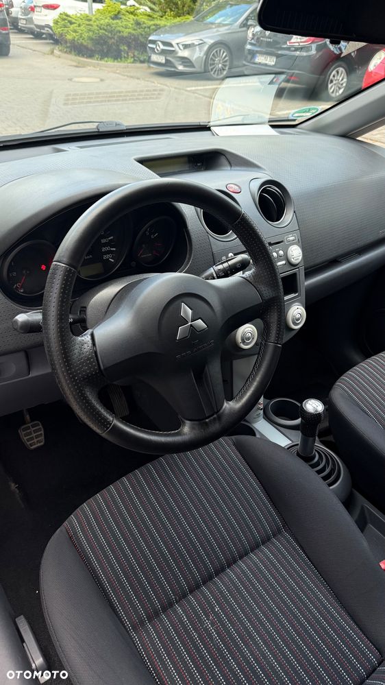 Mitsubishi Colt 1.3 Inform Cleartec - 19