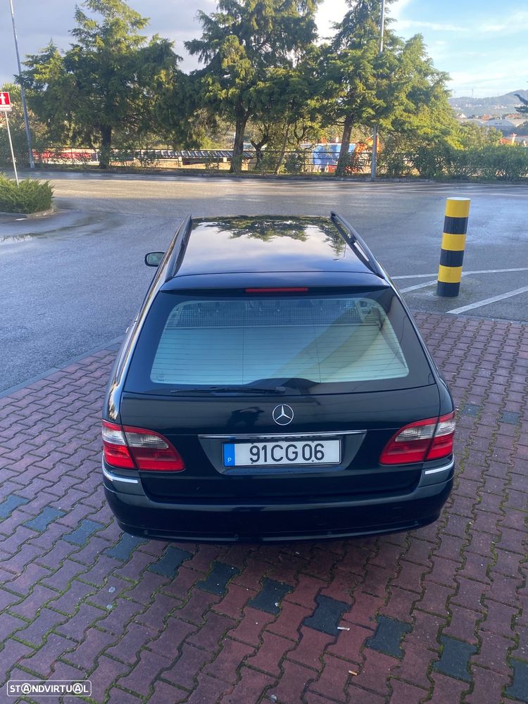 Mercedes-Benz E 220 - 15