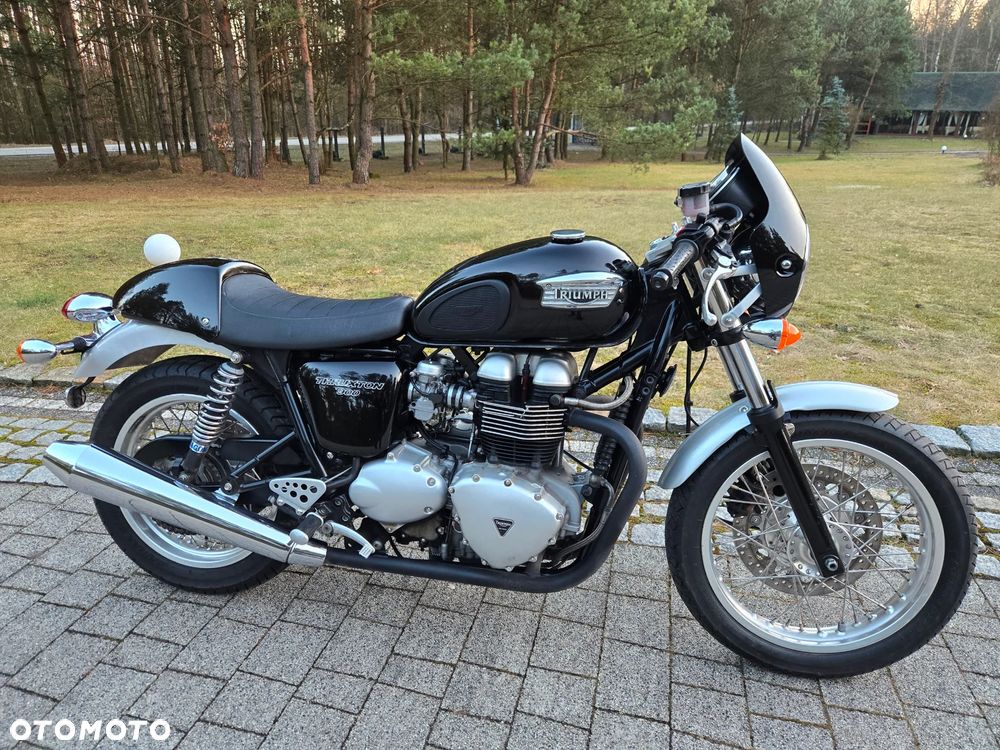 Triumph Thruxton - 11