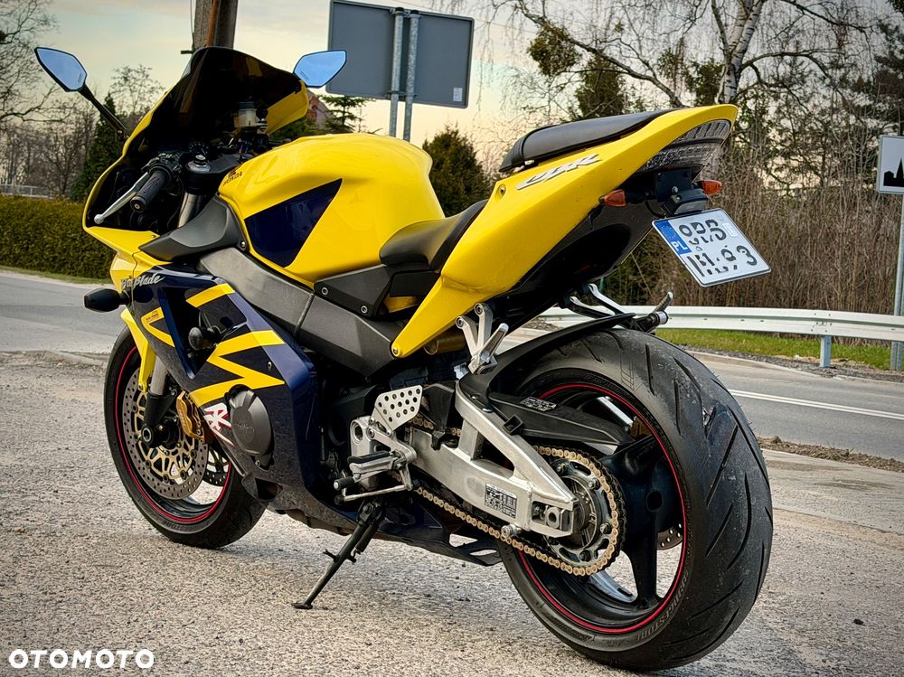 Honda CBR - 6