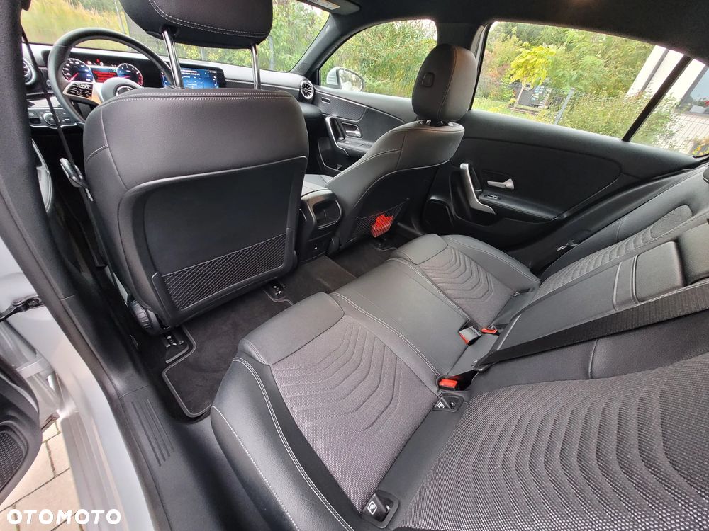 Mercedes-Benz Klasa A 200 Progressive 7G-DCT - 10